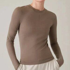 Athleta Ascent Seamless Top women's size Medium NWT